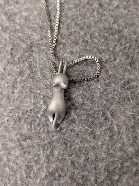 New!  Stretching Cat Necklace Pendant